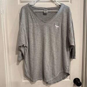 PINK Victoria's Secret Light Gray V-Neck Oversized Tee Tunic with Pink Logo M